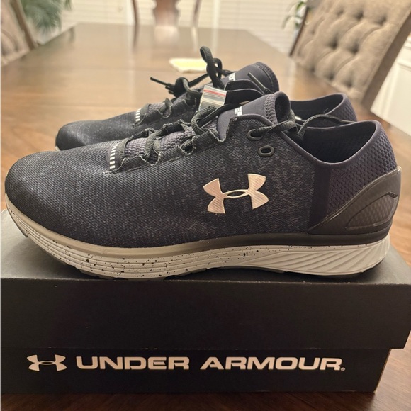 NWT Under Armour  Mens Charged Bandit 3 Digi Running Shoe (size 9.5 ) - Picture 11 of 12